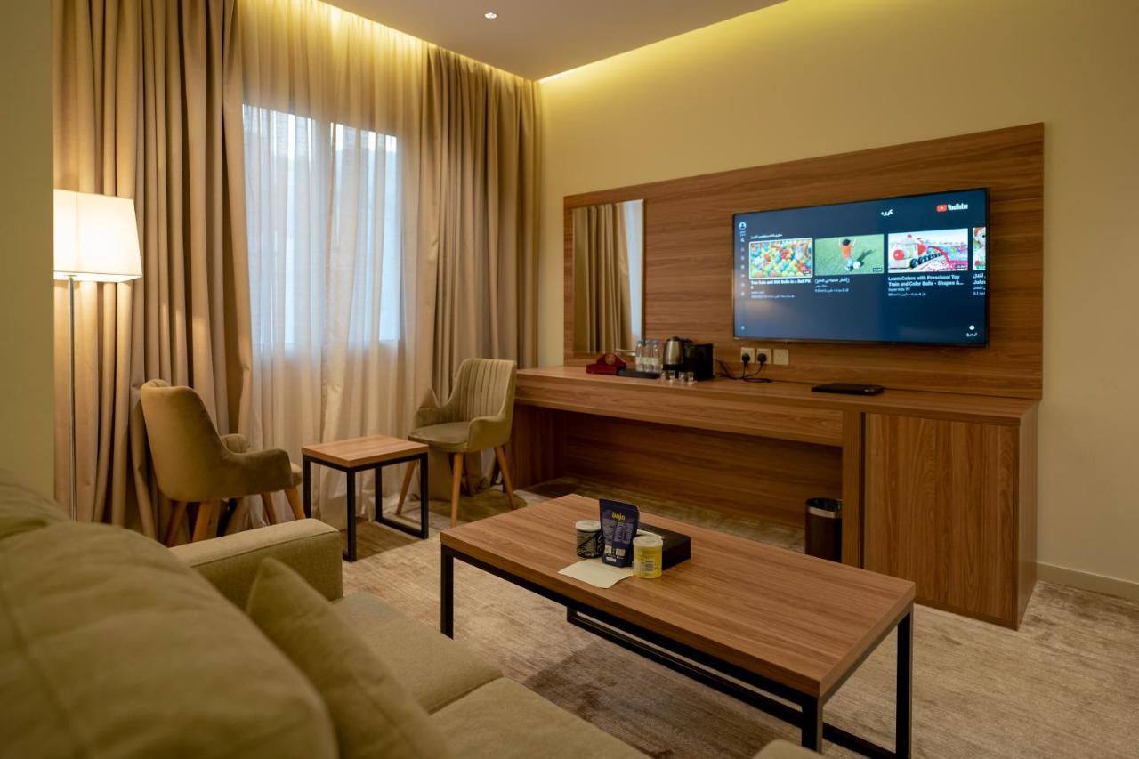 W Suites Hotel Абха Екстериор снимка